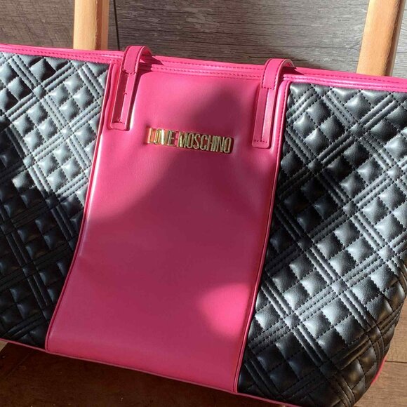 Love Moschino Bag Quilted Two Tone Pink And Black Tote Bag | Excellent Condition - Picture 2 of 3